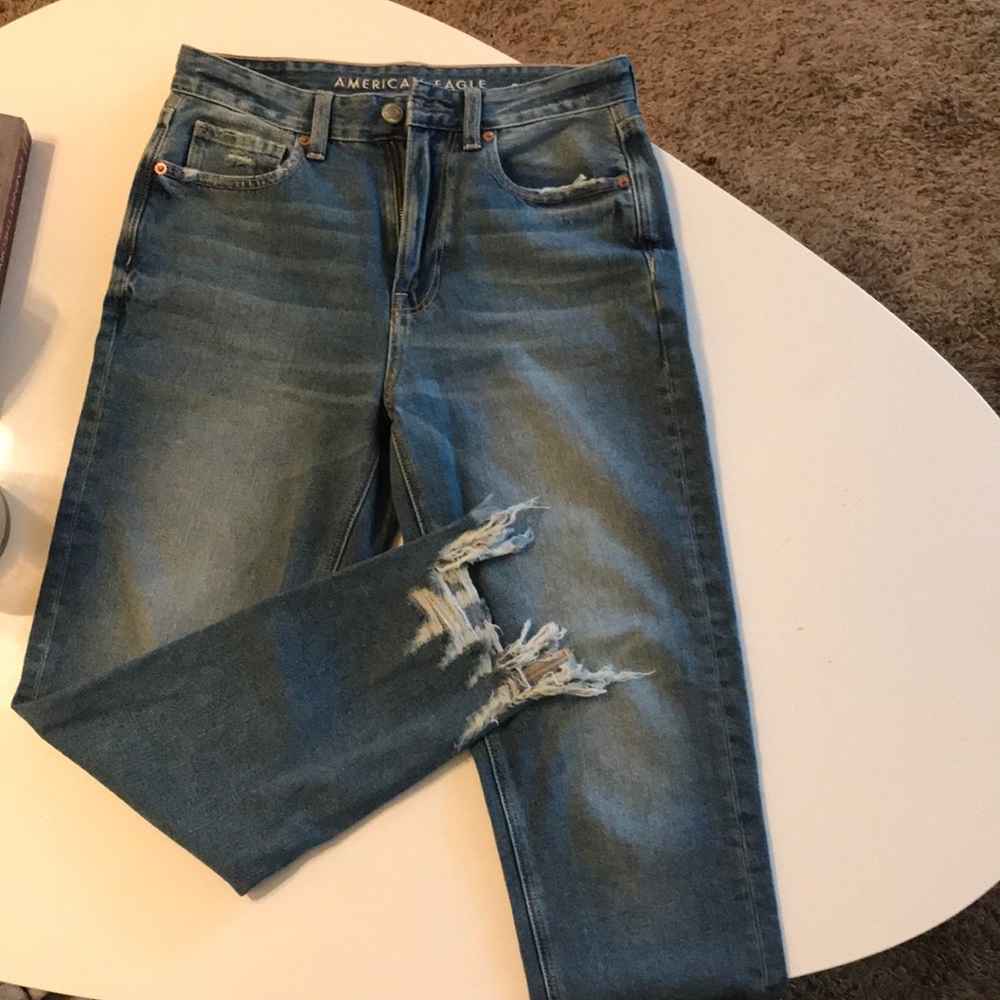 American Eagle Mom Jeans